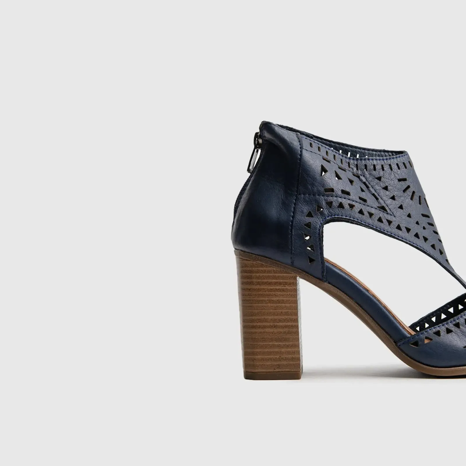 Comfort Block Heel Sandal 7102