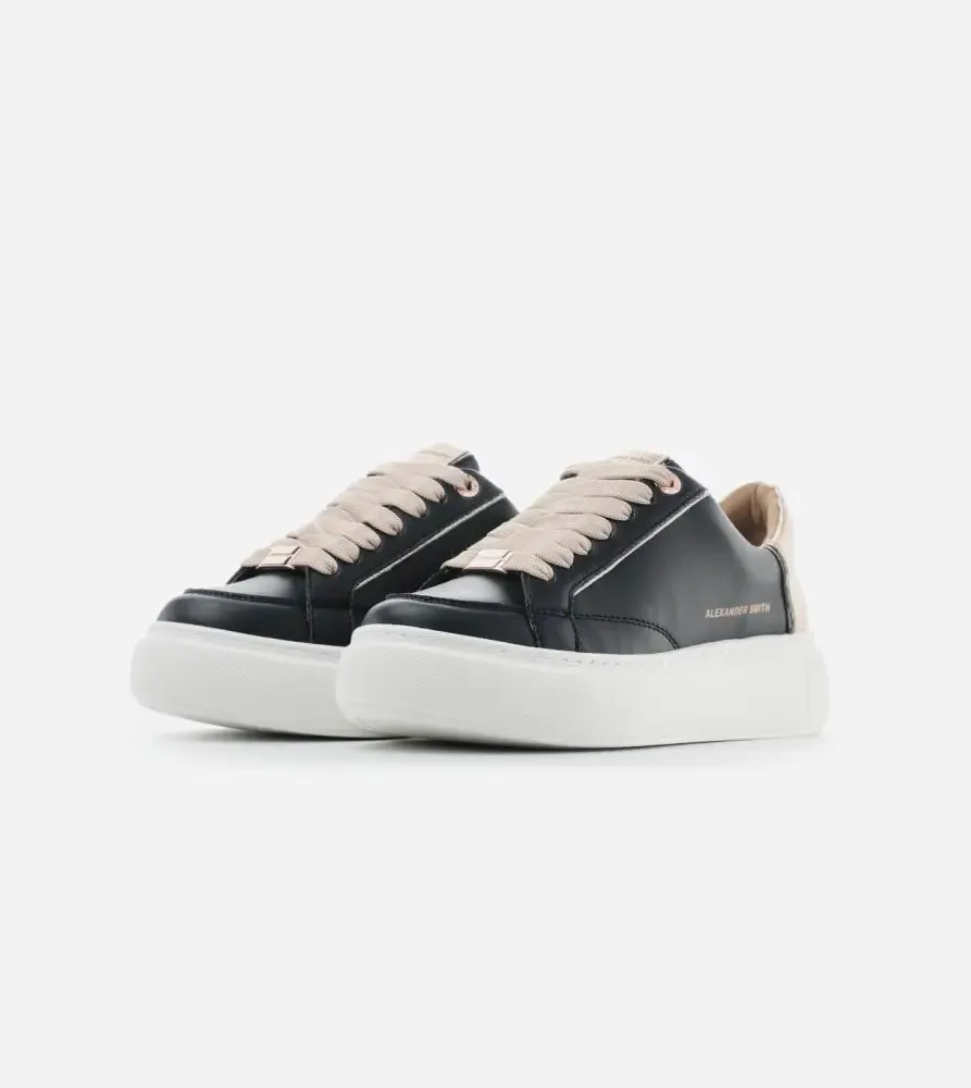 Greenwich Woman Black Copper