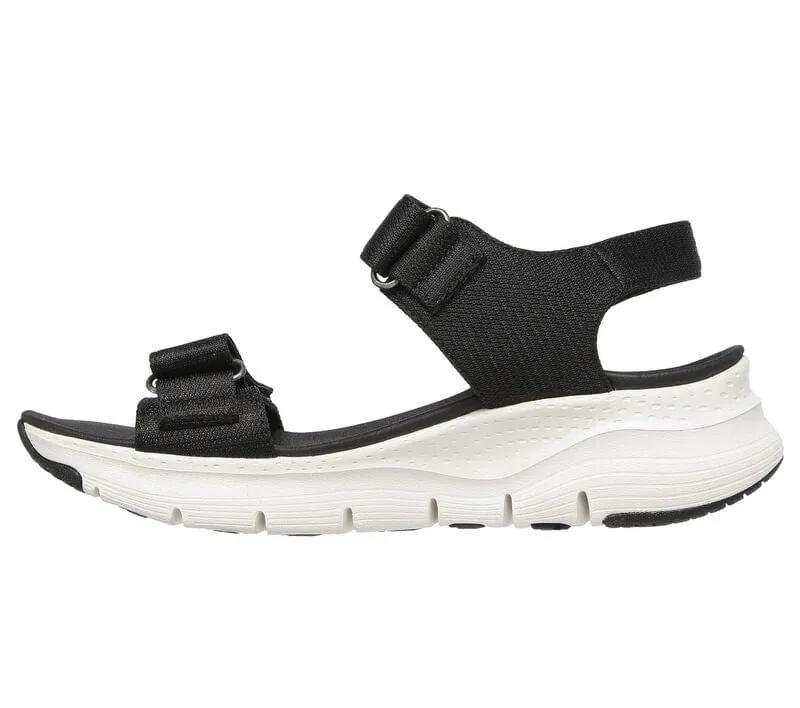 Skechers Arch Fit - Touristy in Black