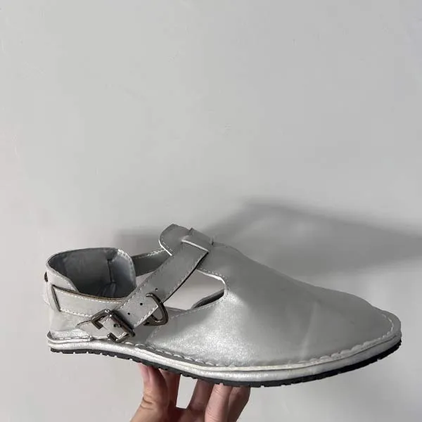 Women's Vintage Round Toe Flats 79490033C